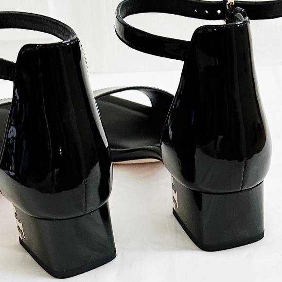 Tory Burch Finley black Patent Leather sandals - Picture 5 of 11